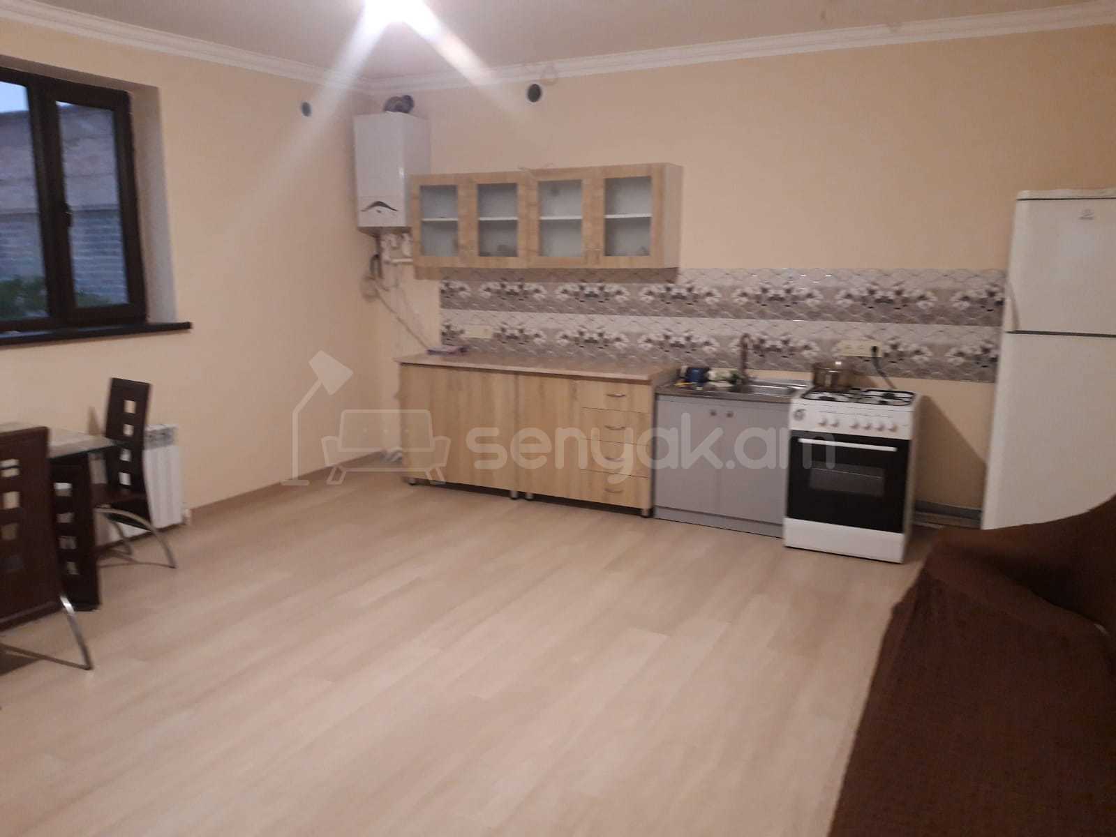 2 Սենյականոց Սեփական Տուն, 78քմ, Դիզայներական Վերանորոգված