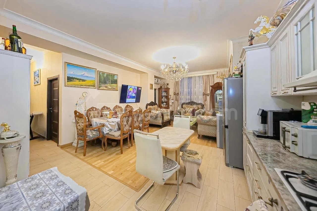 3 Սենյականոց Բնակարան Նորակառույցում, 90քմ, 11/15 հարկ, Կապիտալ Վերանորոգված