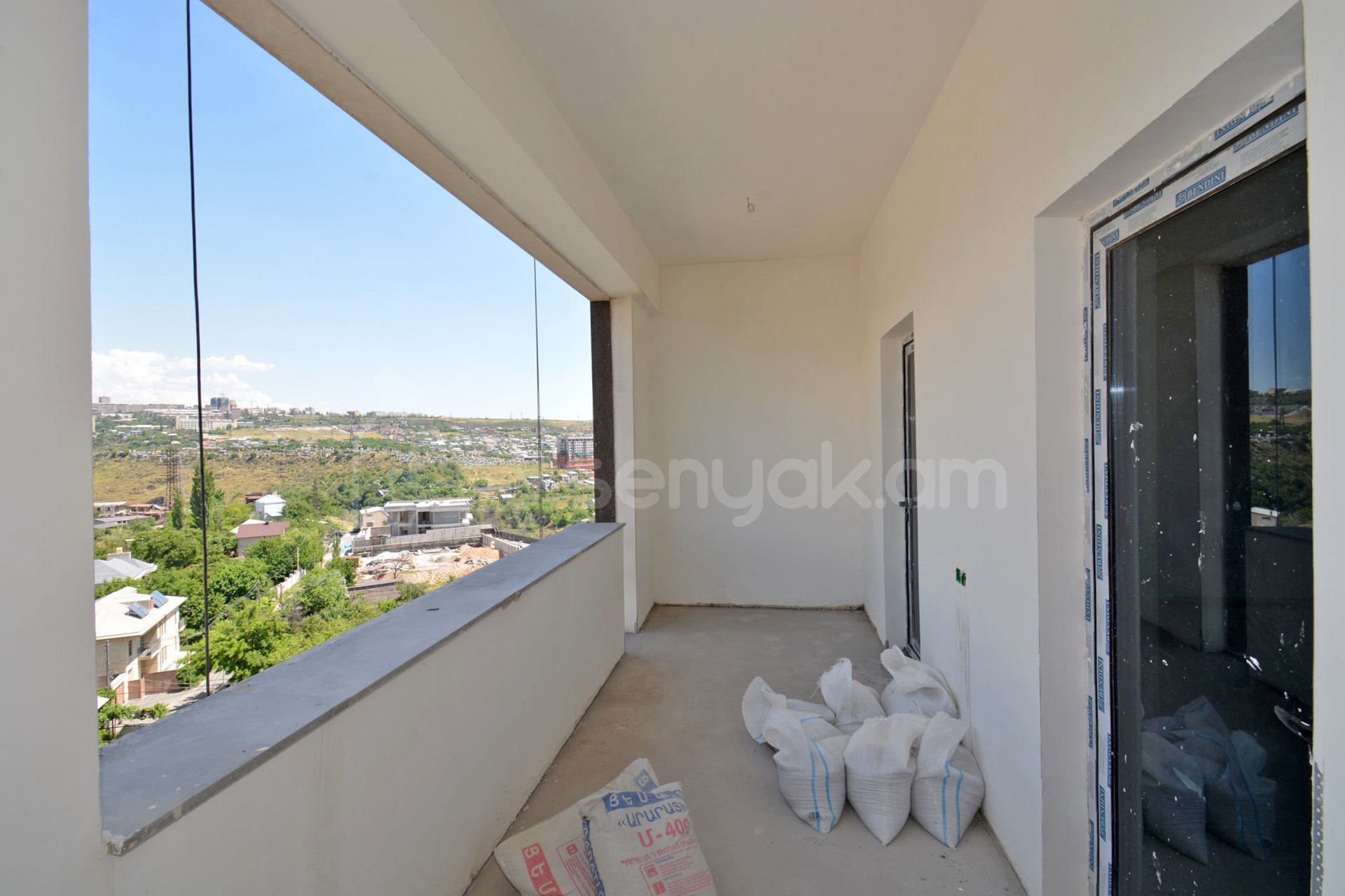 3 Սենյականոց Բնակարան Նորակառույցում, 98քմ, 4/16 հարկ, Զրոյական Վիճակում