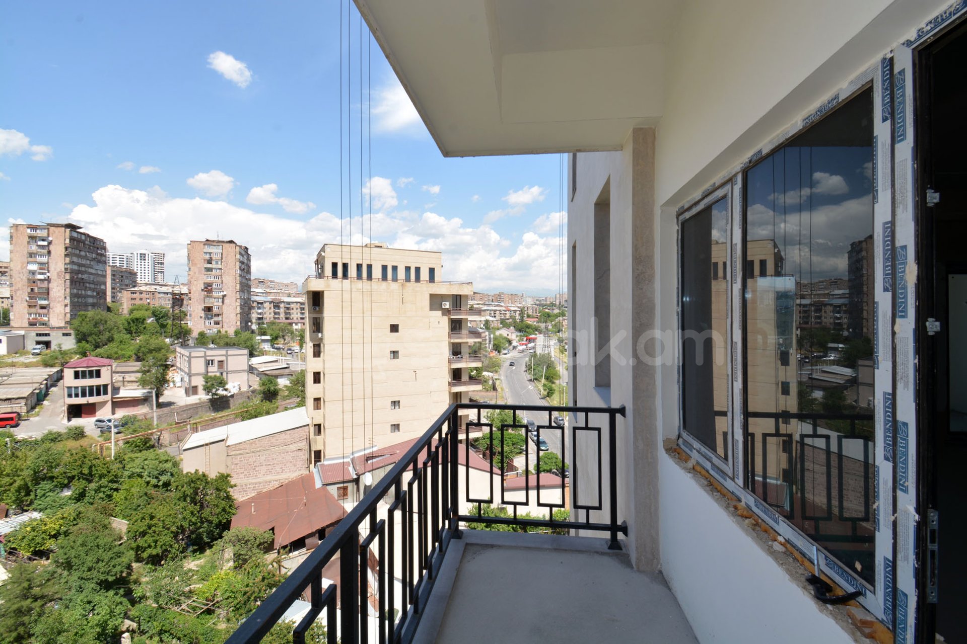3 Սենյականոց Բնակարան Նորակառույցում, 98քմ, 4/16 հարկ, Զրոյական Վիճակում