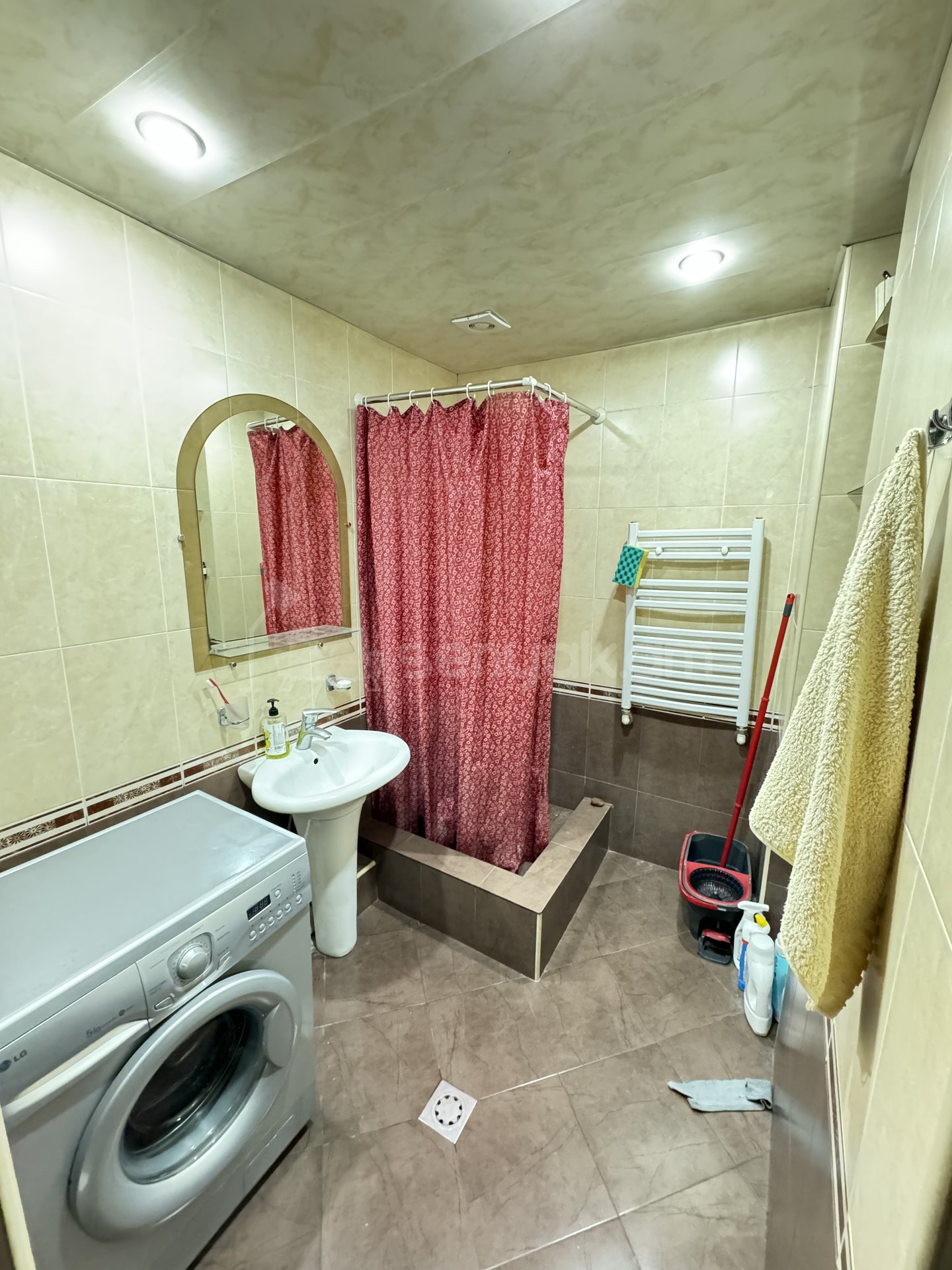 2 Սենյականոց Բնակարան, 60քմ, 2/9 հարկ, Կապիտալ Վերանորոգված, Կահավորված