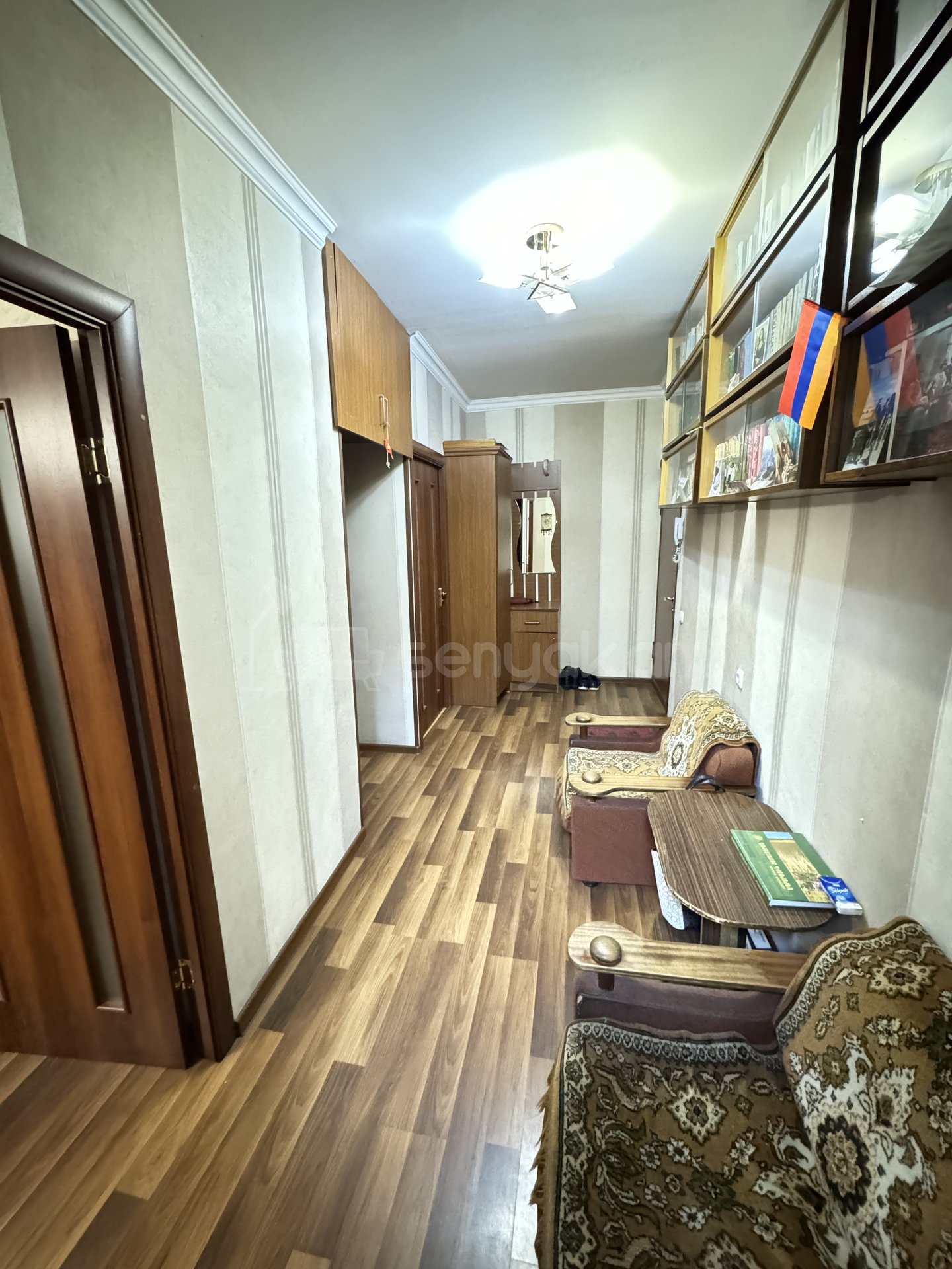 2 Սենյականոց Բնակարան, 60քմ, 2/9 հարկ, Կապիտալ Վերանորոգված, Կահավորված