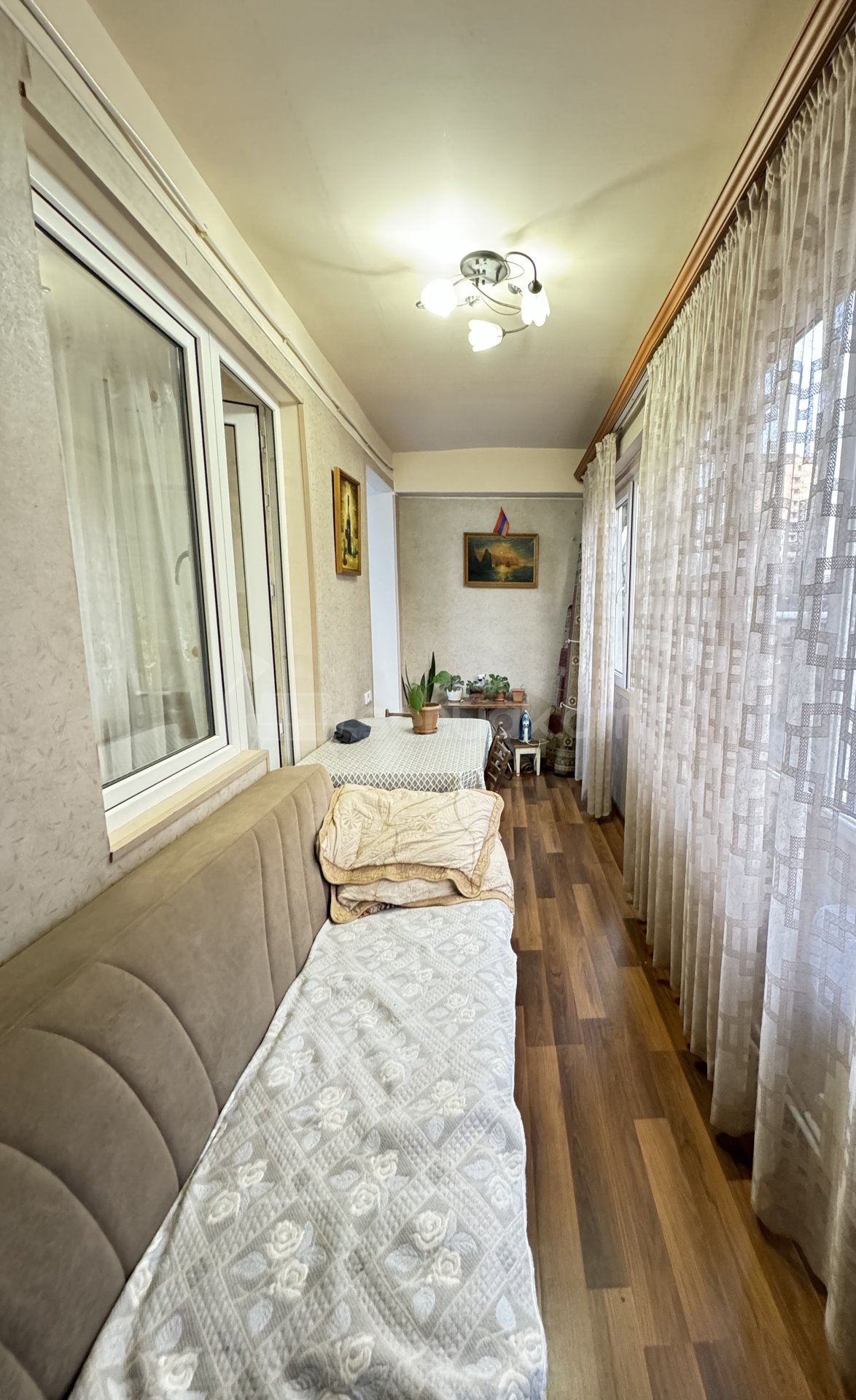 2 Սենյականոց Բնակարան, 60քմ, 2/9 հարկ, Կապիտալ Վերանորոգված, Կահավորված