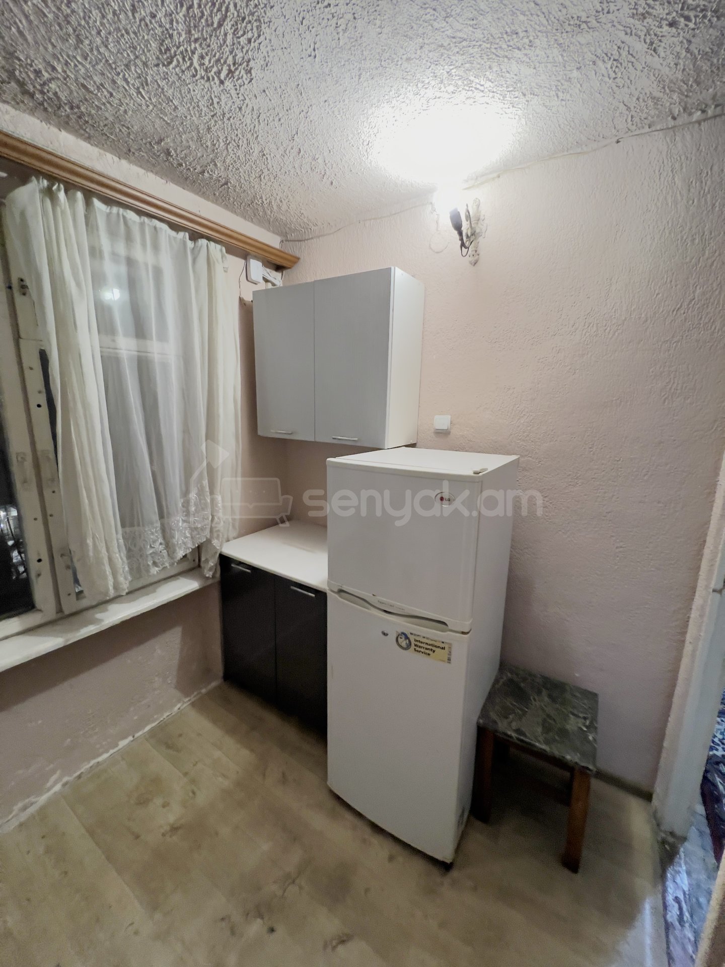 1 Սենյականոց Բնակարան, 35քմ, 5/5 հարկ, Պետական Վիճակում