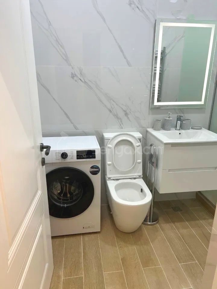 2 Սենյականոց Բնակարան Նորակառույցում, 52քմ, 5/15 հարկ, Կապիտալ Վերանորոգված