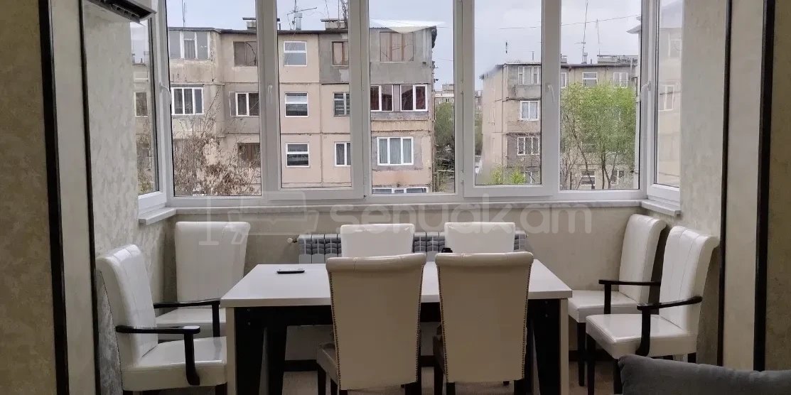 2 Սենյականոց Բնակարան, 60քմ, 4/5 հարկ, Դիզայներական Վերանորոգված, Կահավորված