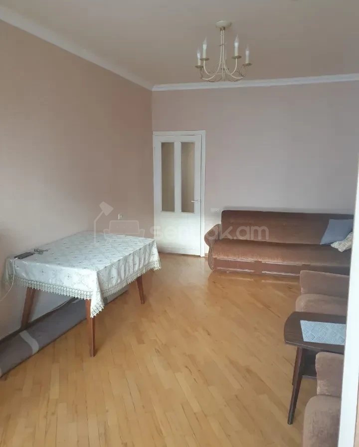 2 Սենյականոց Բնակարան, 60քմ, 4/5 հարկ, Կոսմետիկ Վերանորոգված, Կահավորված