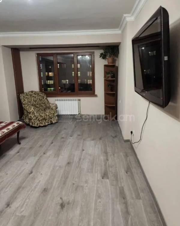 3 Սենյականոց Բնակարան, 84քմ, 7/14 հարկ, Դիզայներական Վերանորոգված, Կահավորված, Արևկող