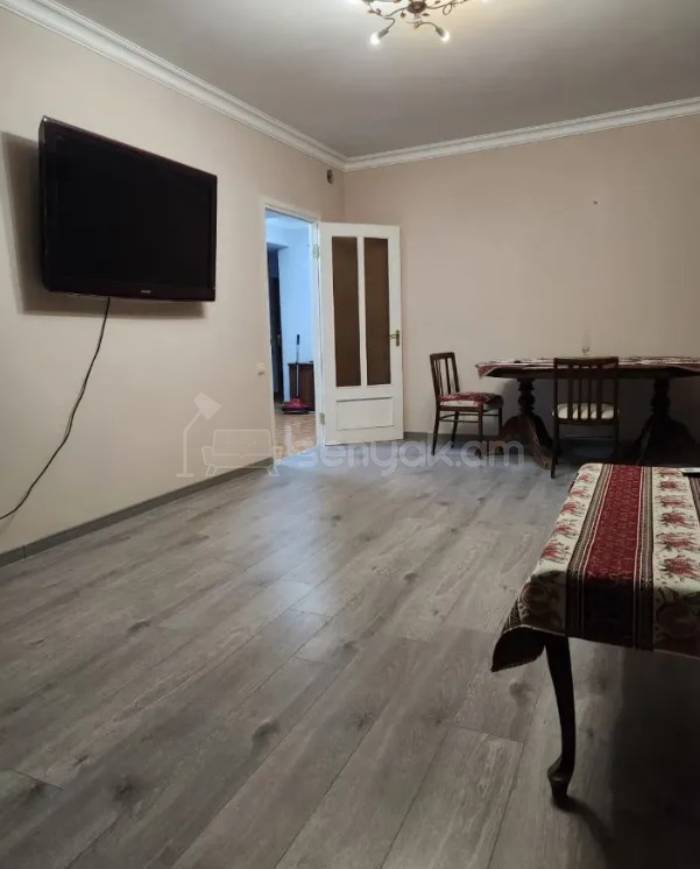 3 Սենյականոց Բնակարան, 84քմ, 7/14 հարկ, Դիզայներական Վերանորոգված, Կահավորված, Արևկող