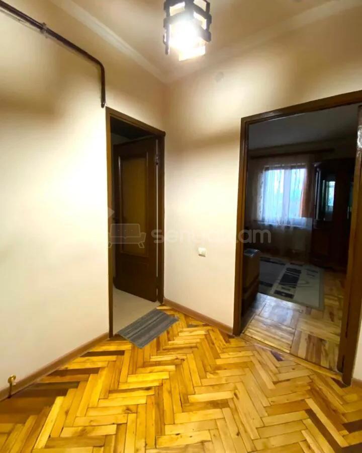 2 Սենյականոց Բնակարան, 50քմ, 8/9 հարկ, Կոսմետիկ Վերանորոգված, Կահավորված