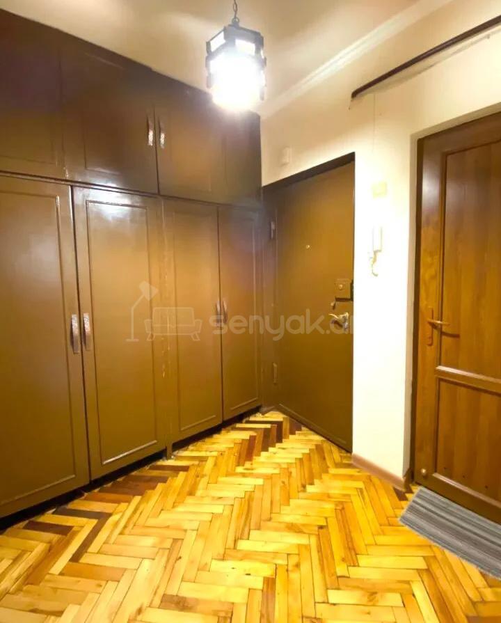 2 Սենյականոց Բնակարան, 50քմ, 8/9 հարկ, Կոսմետիկ Վերանորոգված, Կահավորված