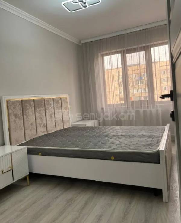 3 Սենյականոց Բնակարան, 73քմ, 6/9 հարկ, Կապիտալ Վերանորոգված, Կահավորված, Արևկող