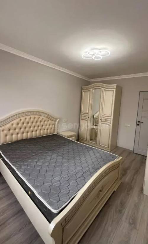3 Սենյականոց Բնակարան, 73քմ, 6/9 հարկ, Կապիտալ Վերանորոգված, Կահավորված, Արևկող