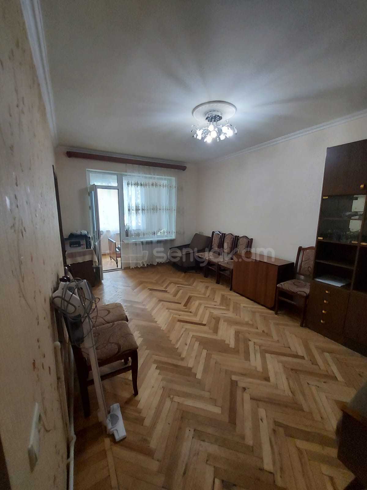 2 Սենյականոց Բնակարան Քարե Շենքում, 60քմ, 3/5 հարկ, Կապիտալ Վերանորոգված