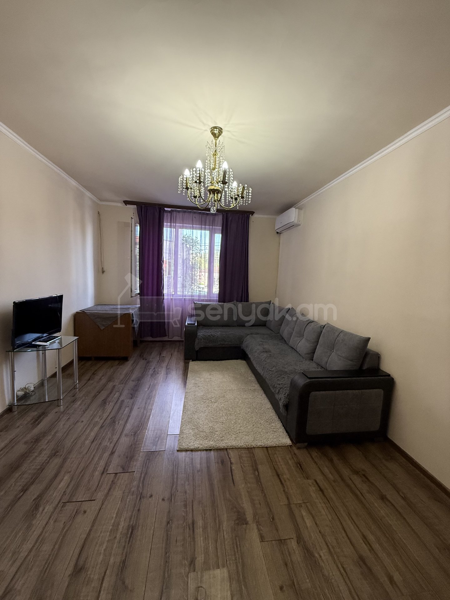 1 Սենյականոց Բնակարան, 40քմ, 2/11 հարկ, Կապիտալ Վերանորոգված, Կահավորված, Արևկող