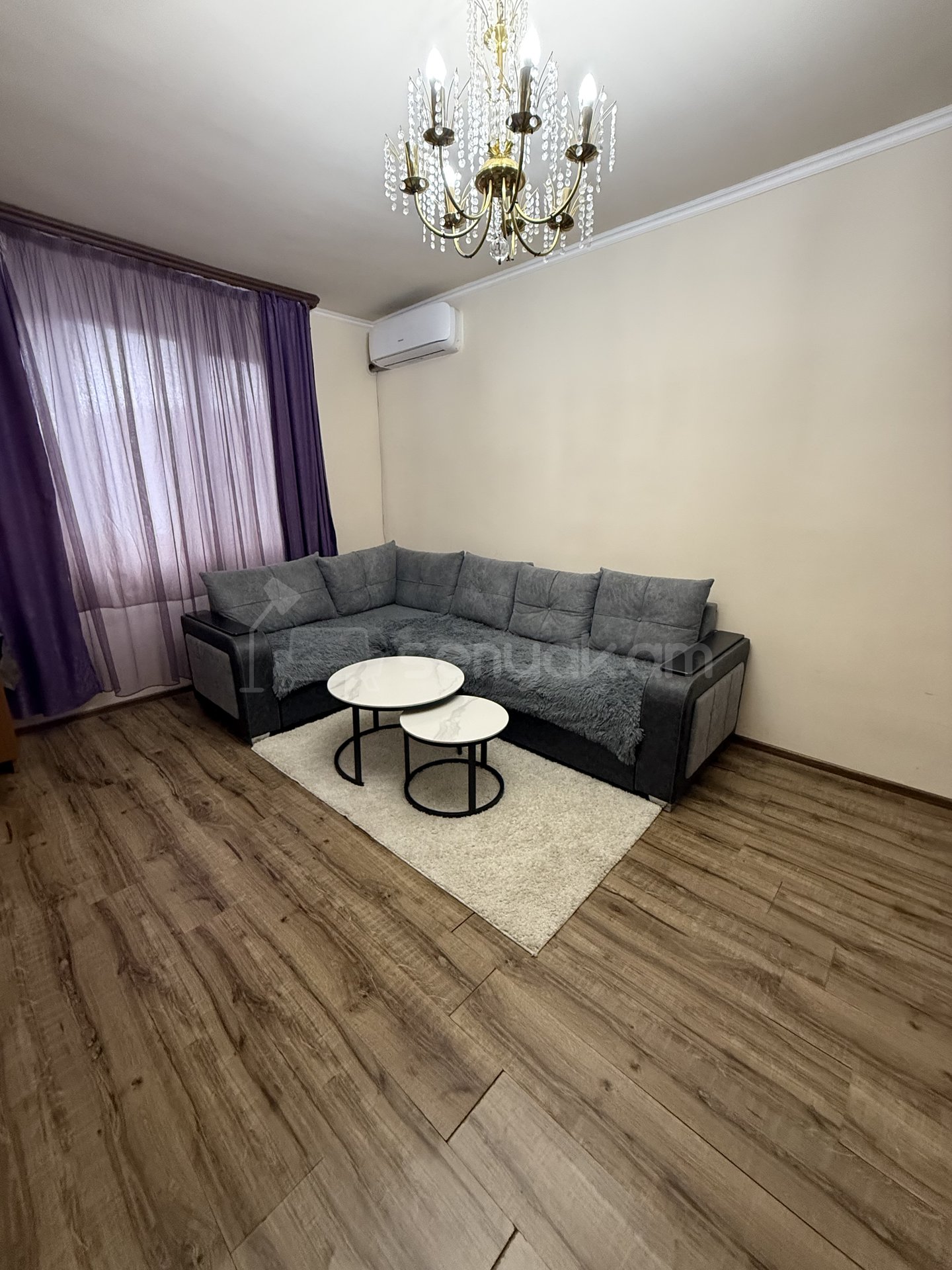 1 Սենյականոց Բնակարան, 40քմ, 2/11 հարկ, Կապիտալ Վերանորոգված, Կահավորված, Արևկող