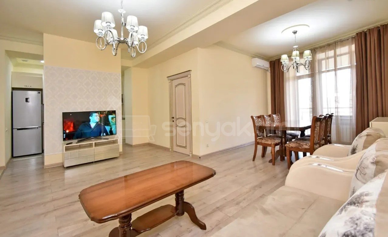 3 Սենյականոց Բնակարան, 90քմ, 14/23 հարկ, Կապիտալ Վերանորոգված