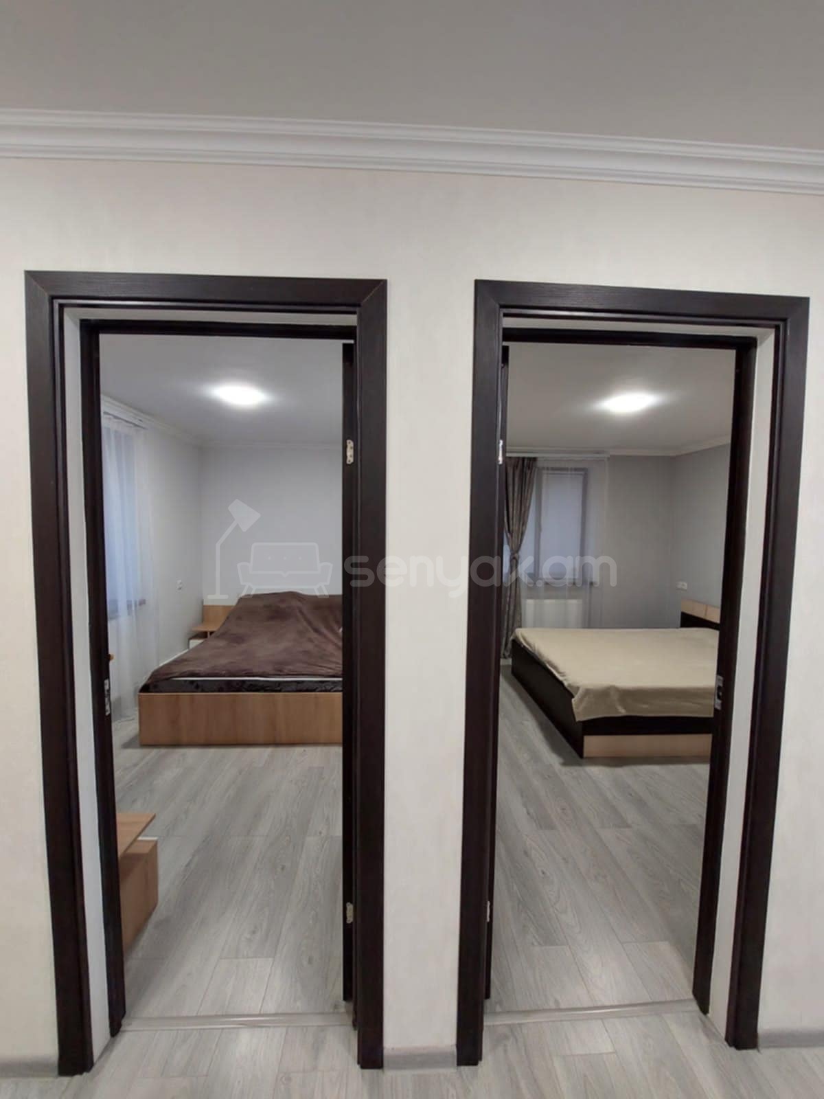 3 Սենյականոց Բնակարան Քարե Շենքում, 70քմ, 1/2 հարկ, Կապիտալ Վերանորոգված