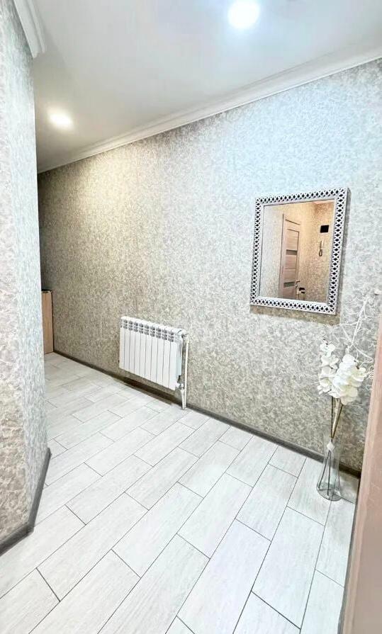 2 Սենյականոց Բնակարան Քարե Շենքում, 54քմ, 3/5 հարկ, Դիզայներական Վերանորոգված, Կահավորված