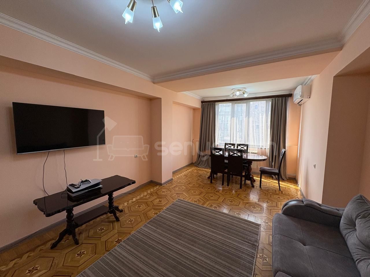 2 Սենյականոց Բնակարան Քարե Շենքում, 70քմ, 7/9 հարկ, Կապիտալ Վերանորոգված, Կահավորված, Արևկող
