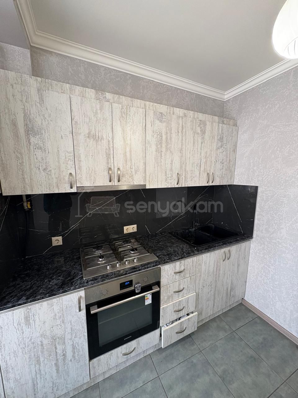 2 Սենյականոց Բնակարան Քարե Շենքում, 70քմ, 7/9 հարկ, Կապիտալ Վերանորոգված, Կահավորված, Արևկող