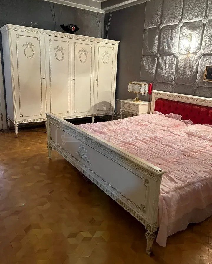 3 Սենյականոց Բնակարան Քարե Շենքում, 73քմ, 6/7 հարկ, Կոսմետիկ Վերանորոգված