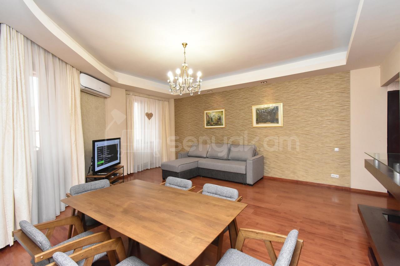3 Սենյականոց Բնակարան, 140քմ, 9/9 հարկ, Կապիտալ Վերանորոգված