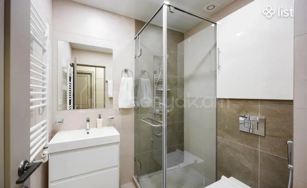 3 Սենյականոց Բնակարան, 85քմ, 3/5 հարկ, Կապիտալ Վերանորոգված