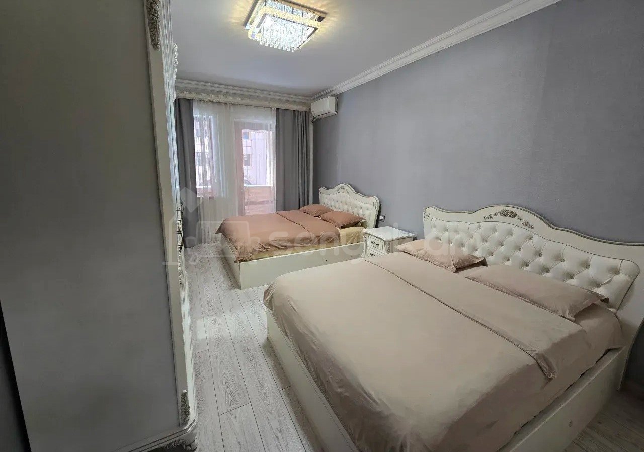 3 Սենյականոց Բնակարան, 110քմ, 3/13 հարկ, Կապիտալ Վերանորոգված
