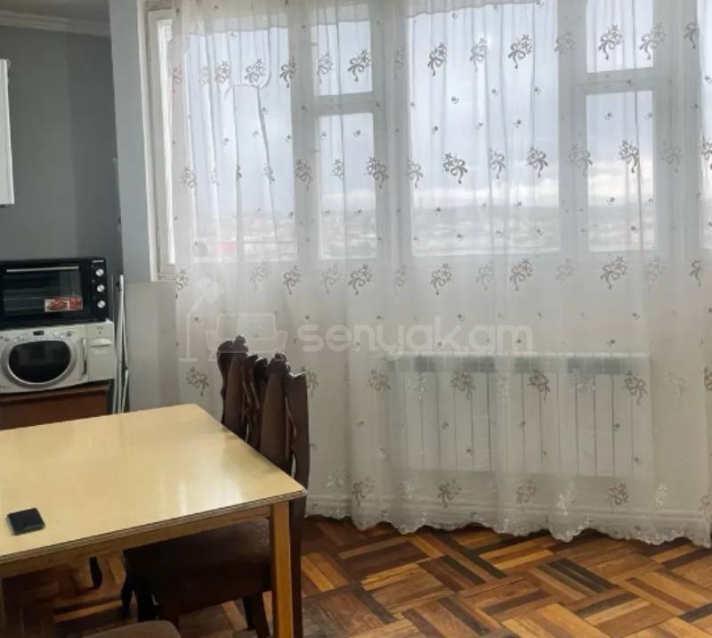 3 Սենյականոց Բնակարան, 90քմ, 10/16 հարկ, Կոսմետիկ Վերանորոգված, Կահավորված, Արևկող