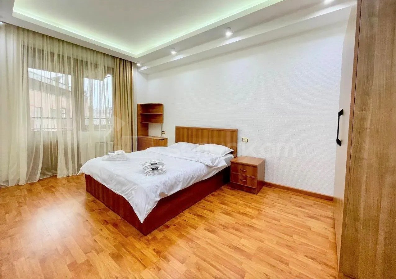 3 Սենյականոց Բնակարան, 120քմ, 8/9 հարկ, Կապիտալ Վերանորոգված
