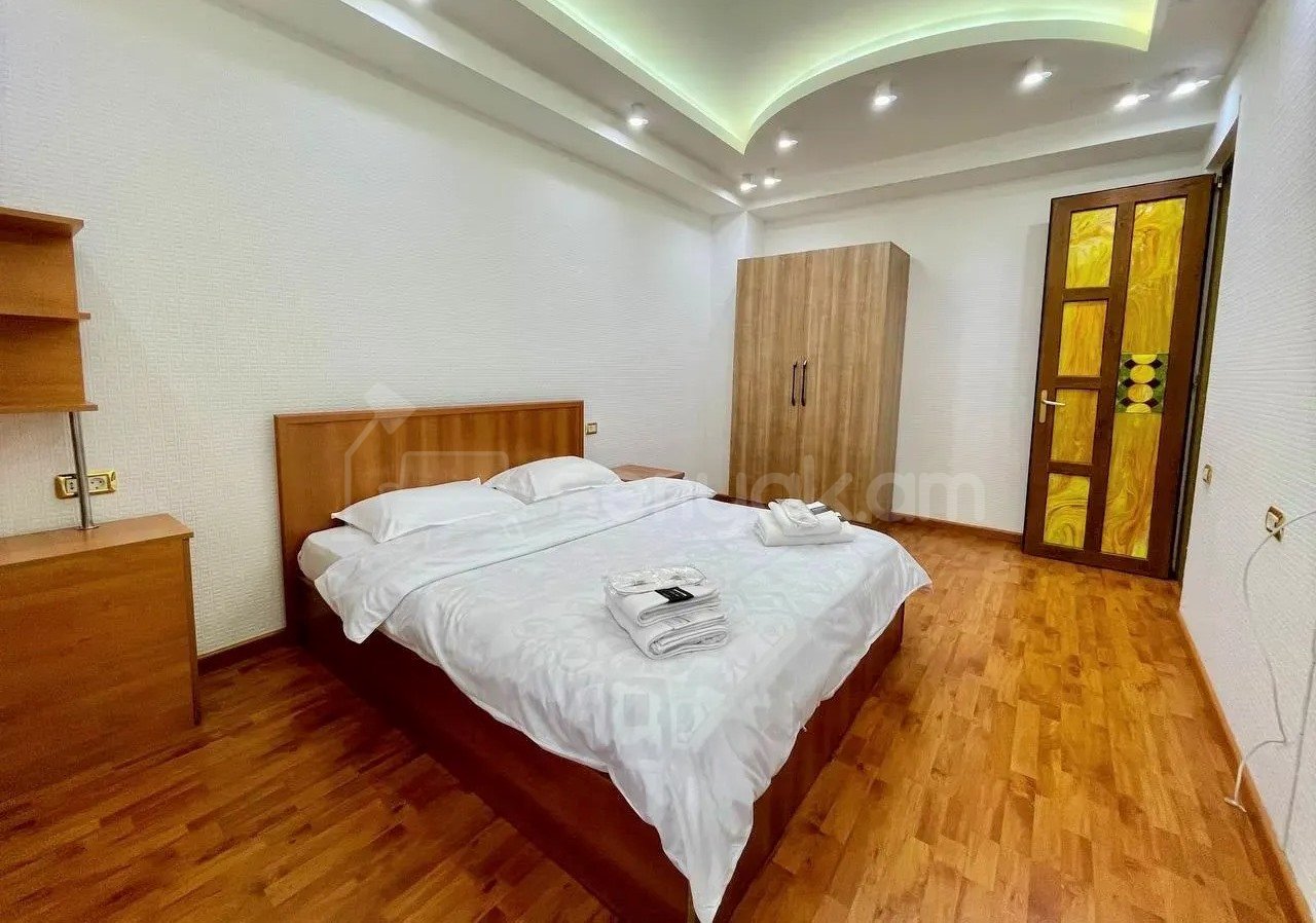 3 Սենյականոց Բնակարան, 120քմ, 8/9 հարկ, Կապիտալ Վերանորոգված
