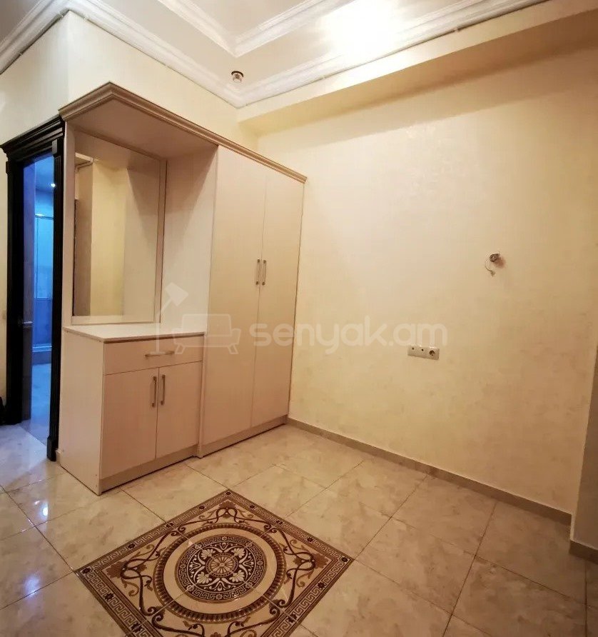 3 Սենյականոց Բնակարան, 133քմ, 10/13 հարկ, Կապիտալ Վերանորոգված