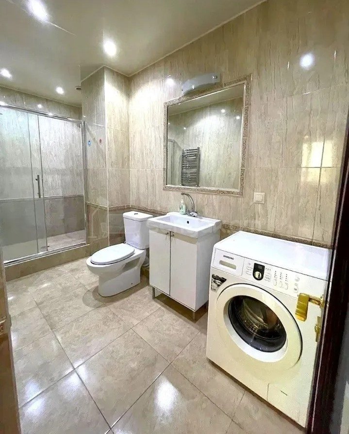 3 Սենյականոց Բնակարան, 133քմ, 10/13 հարկ, Կապիտալ Վերանորոգված