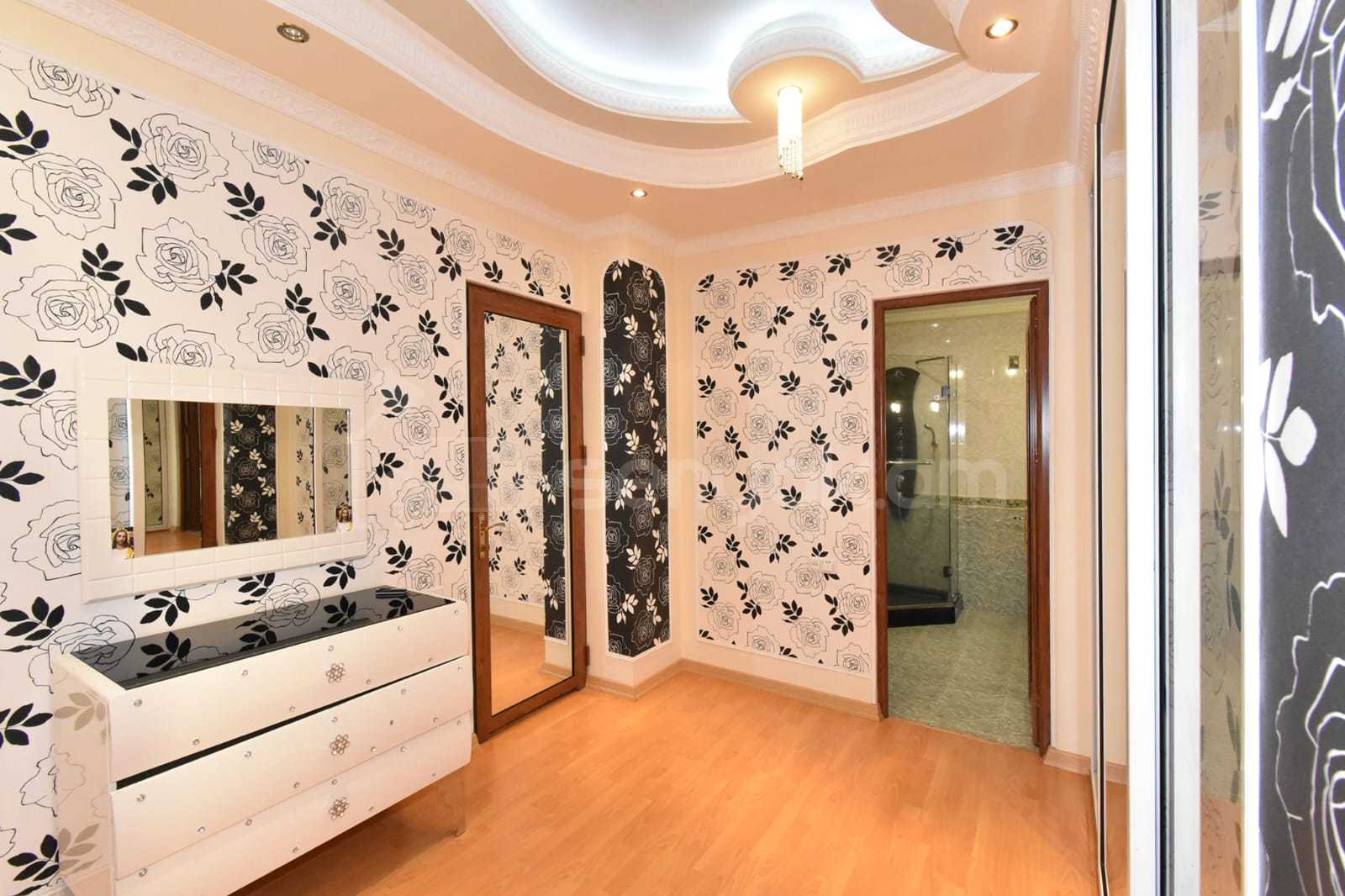 4 Սենյականոց Բնակարան, 135քմ, 17/23 հարկ, Կապիտալ Վերանորոգված