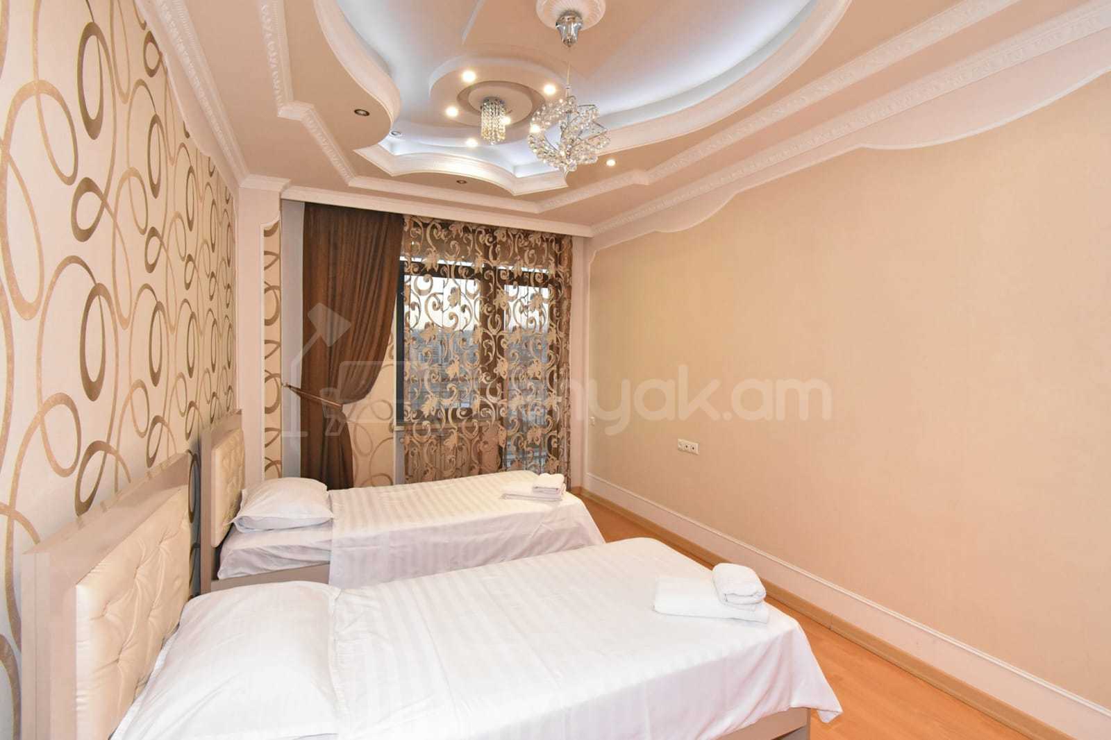 4 Սենյականոց Բնակարան, 135քմ, 17/23 հարկ, Կապիտալ Վերանորոգված