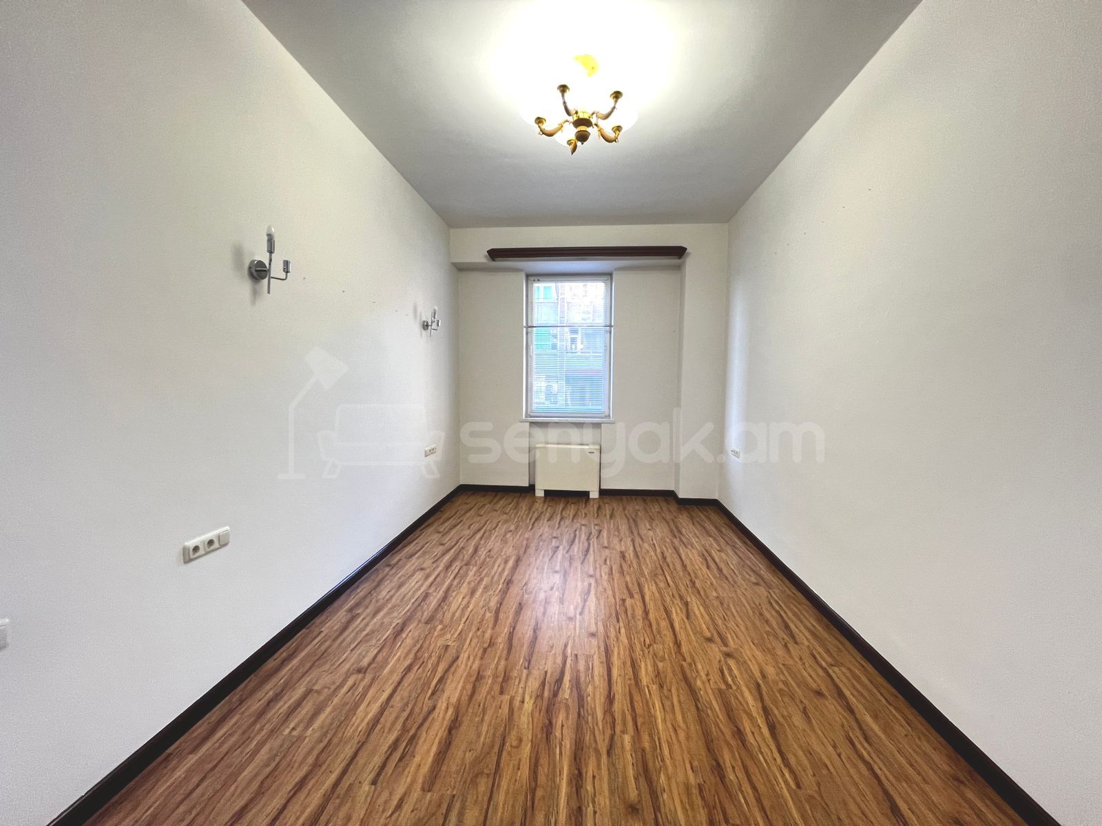 4 Սենյականոց Բնակարան Նորակառույցում, 211քմ, 6/17 հարկ, Կապիտալ Վերանորոգված