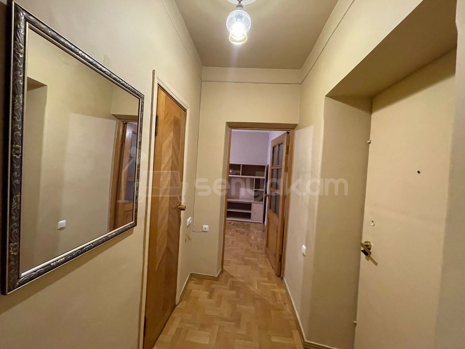 2 Սենյականոց Բնակարան, 48քմ, 2/5 հարկ, Նորմալ Վիճակում, Կահավորված, Արևկող