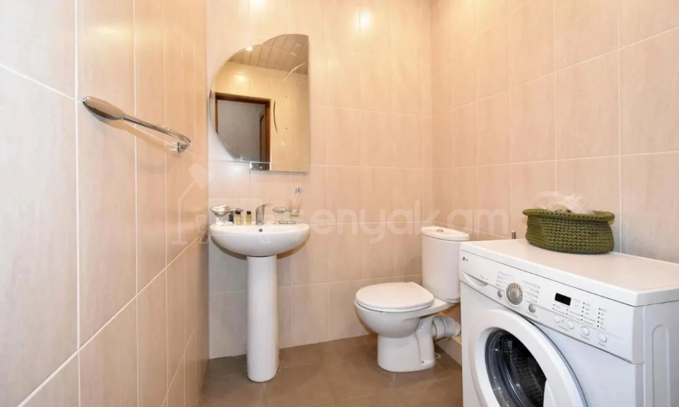 3 Սենյականոց Բնակարան Նորակառույցում, 138քմ, 9/13 հարկ, Կապիտալ Վերանորոգված