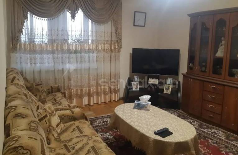 4 Սենյականոց Բնակարան, 93քմ, 11/16 հարկ, Կոսմետիկ Վերանորոգված