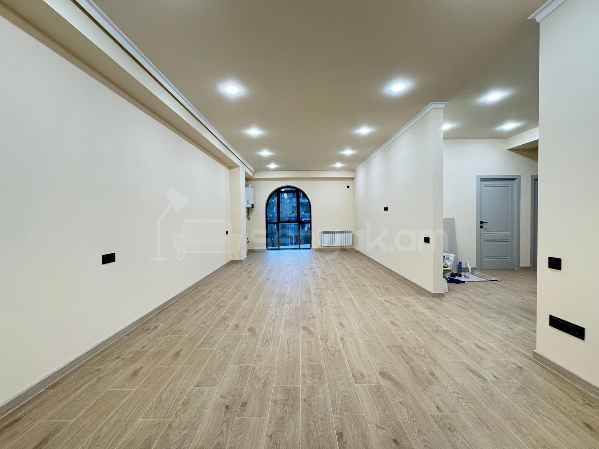 3 Սենյականոց Բնակարան Նորակառույցում, 92քմ, 3/15 հարկ, Կապիտալ Վերանորոգված