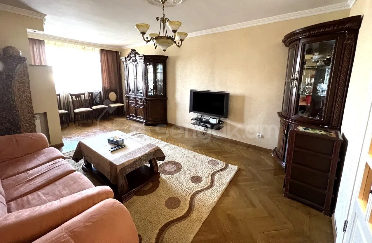 2 Սենյականոց Բնակարան Քարե Շենքում, 80քմ, 5/7 հարկ, Կապիտալ Վերանորոգված, Կահավորված, Արևկող