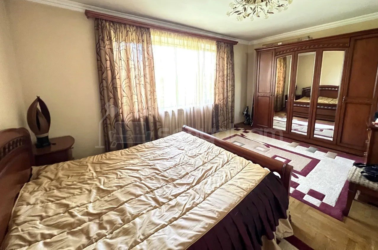 2 Սենյականոց Բնակարան Քարե Շենքում, 80քմ, 5/7 հարկ, Կապիտալ Վերանորոգված, Կահավորված, Արևկող