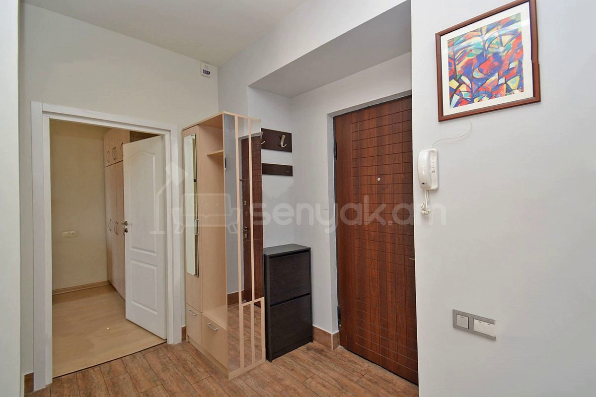 3 Սենյականոց Բնակարան Քարե Շենքում, 75քմ, 4/5 հարկ, Դիզայներական Վերանորոգված, Կահավորված, Արևկող