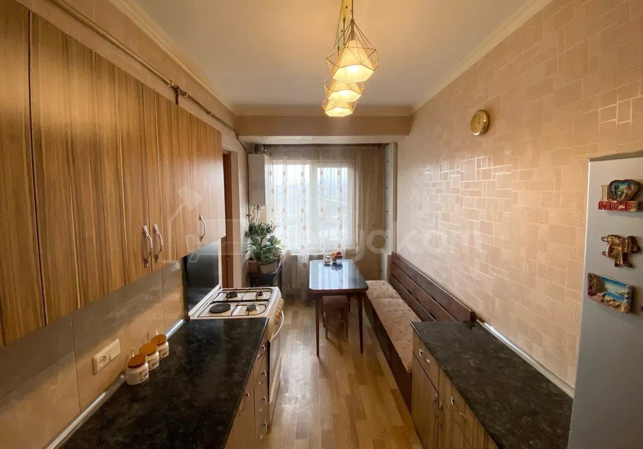 3 Սենյականոց Բնակարան, 82քմ, 8/14 հարկ, Կապիտալ Վերանորոգված