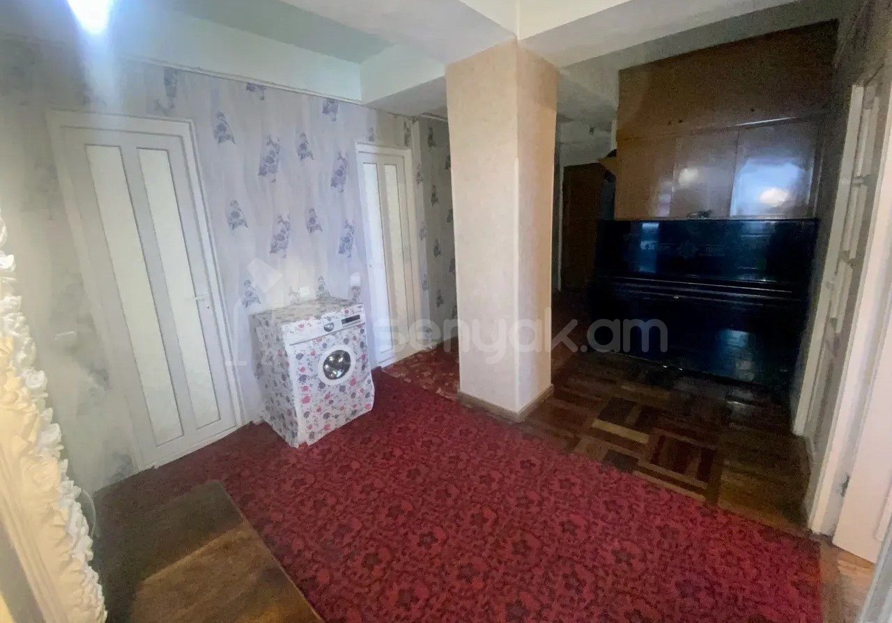 3 Սենյականոց Բնակարան, 82քմ, 8/14 հարկ, Կապիտալ Վերանորոգված
