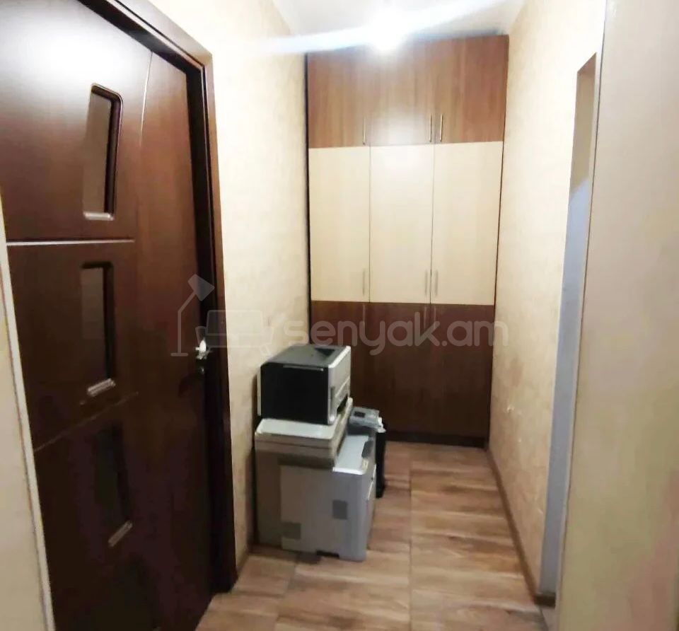 3 Սենյականոց Բնակարան, 68քմ, 1/9 հարկ, Կապիտալ Վերանորոգված
