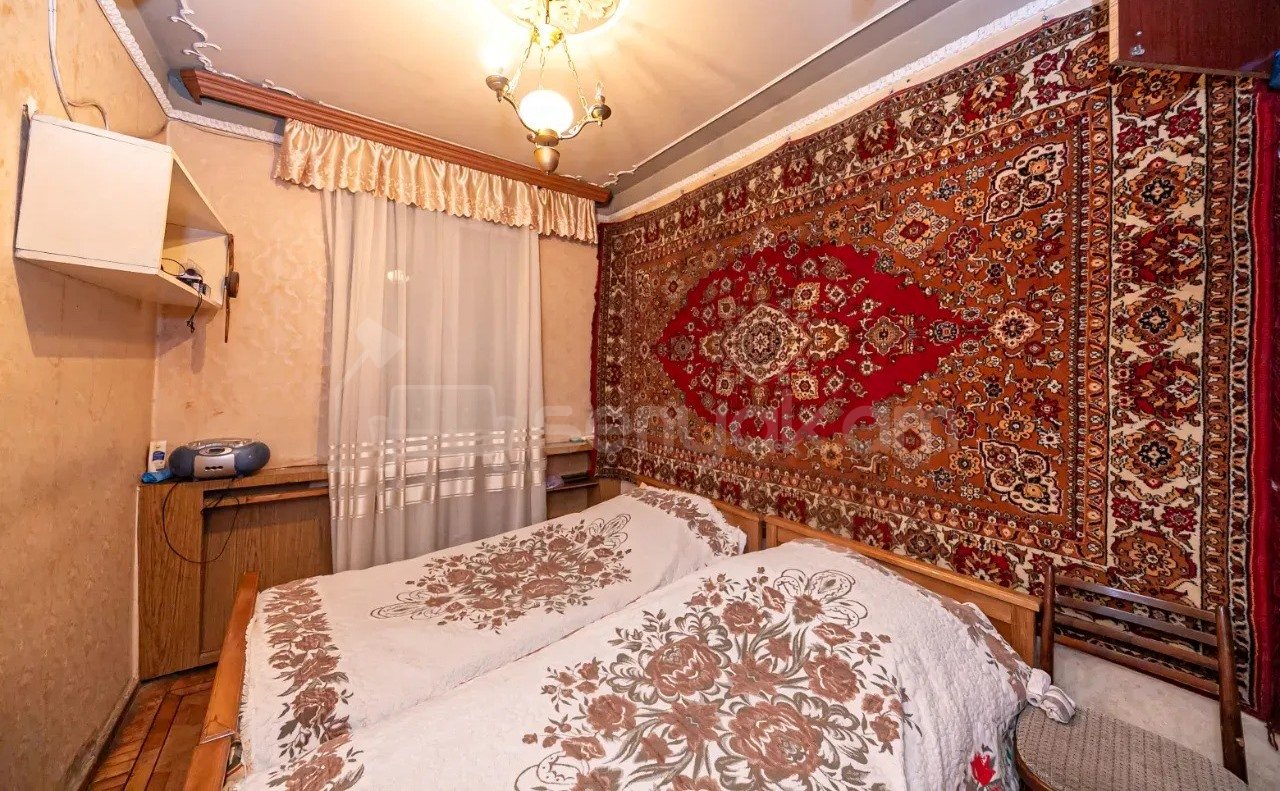3 Սենյականոց Բնակարան, 74քմ, 1/5 հարկ, Կապիտալ Վերանորոգված