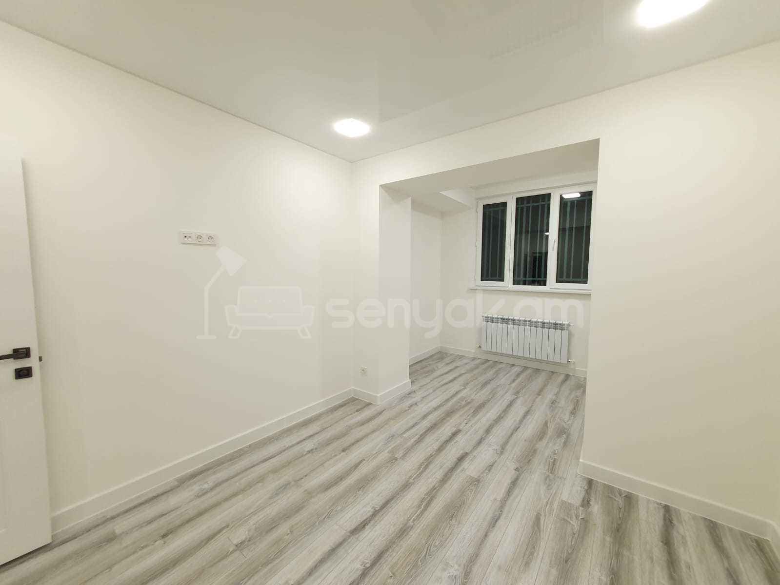 3 Սենյականոց Բնակարան Քարե Շենքում, 76քմ, 1/5 հարկ, Կապիտալ Վերանորոգված