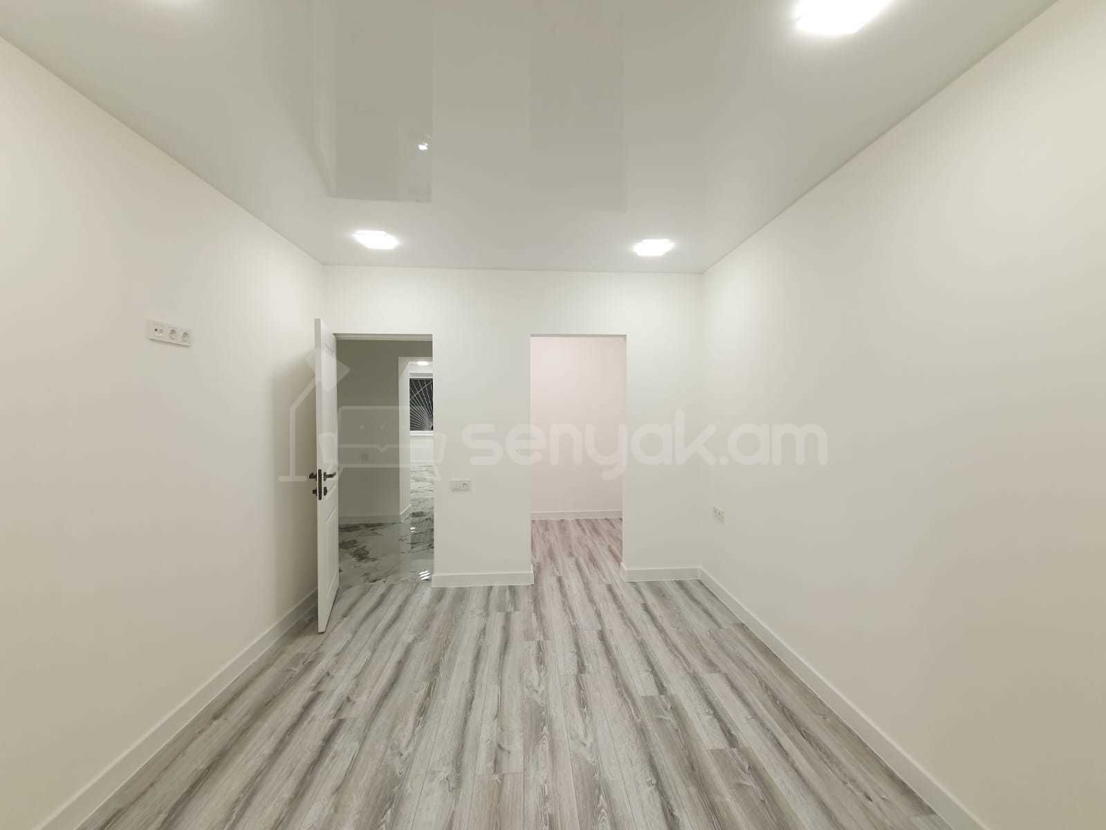3 Սենյականոց Բնակարան Քարե Շենքում, 76քմ, 1/5 հարկ, Կապիտալ Վերանորոգված